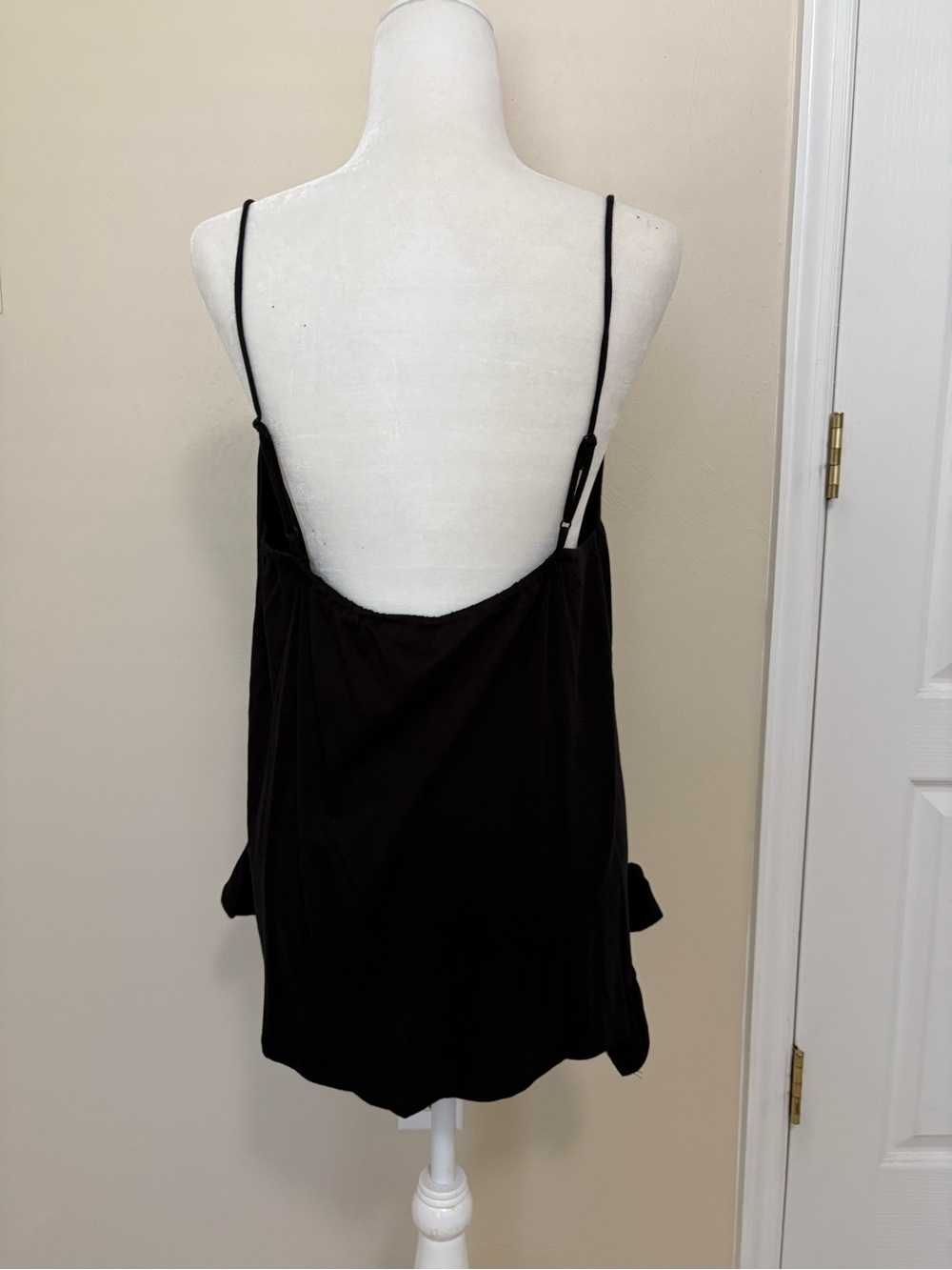 Culture Code Black Adjustable Spaghetti Strap Ruffle-Hem Women's Top - Picture 4 of 10